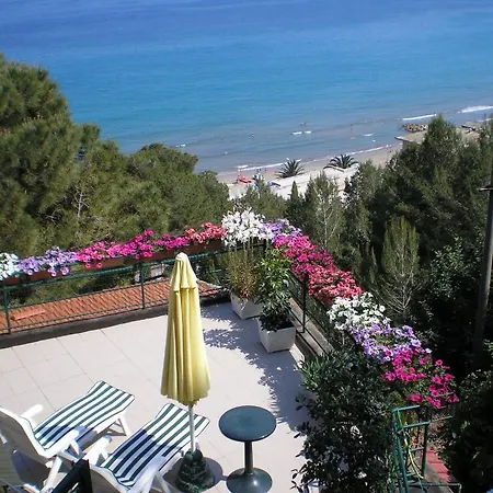 Frühstückspension B&B Locanda Dei Fiori 3*